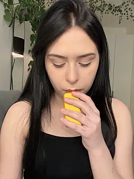 Snapshot of _SweetCandyy chatting on 7, 2, 2025 SweetCandyy online show from 7, 2, 2025