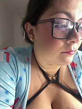 Snapshot of linatarens chatting on 30, 12, 2024 linatarens online show from 30, 12, 2024
