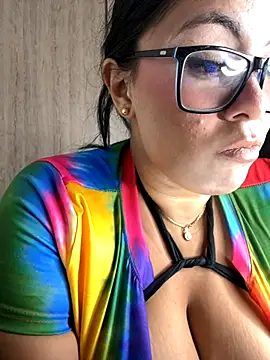 Snapshot of linatarens chatting on 5, 10, 2025 linatarens online show from 5, 10, 2025