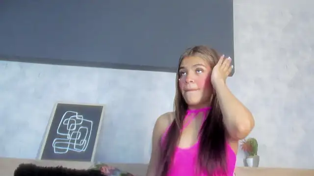 Snapshot of karina_gomez_18 chatting on 10, 3, 2026 karina gomez 18 online show from 10, 3, 2026