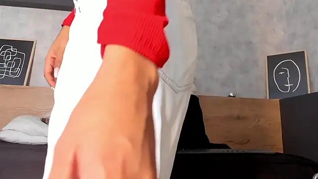 Snapshot of karina_gomez_18 chatting on 5, 4, 2026 karina gomez 18 online show from 5, 4, 2026