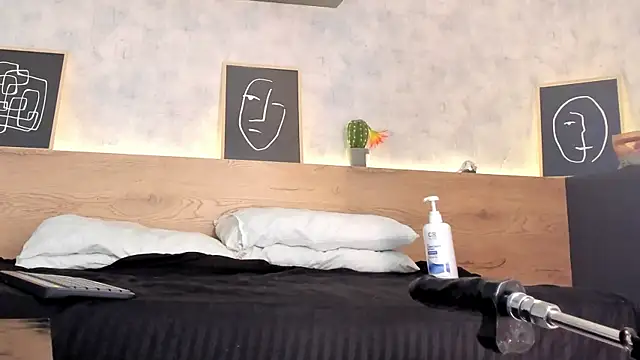 Snapshot of karina_gomez_18 chatting on 9, 4, 2026 karina gomez 18 online show from 9, 4, 2026