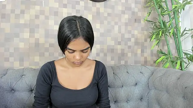 Snapshot of julieta_aguilar1 chatting on 8, 11, 2025 julieta aguilar1 online show from 8, 11, 2025