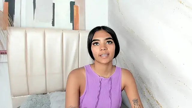 Snapshot of julieta_aguilar1 chatting on 12, 2, 2026 julieta aguilar1 online show from 12, 2, 2026