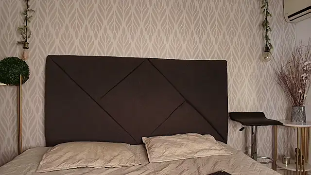 Snapshot of julieta_aguilar1 chatting on 20, 2, 2026 julieta aguilar1 online show from 20, 2, 2026