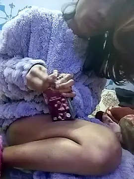 zoya khan25 online show from 12, 1, 2025