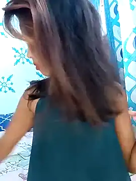 zoya khan25 online show from 20, 3, 2025