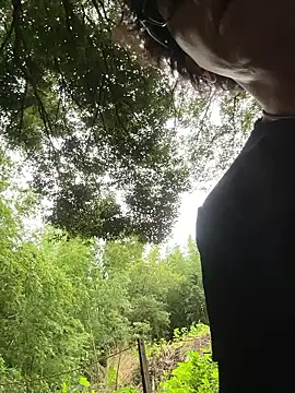 Hideen-real-face online show from 5, 7, 2026