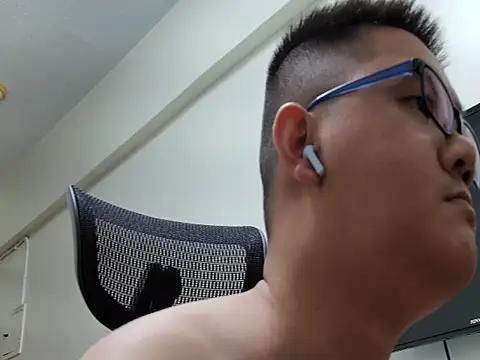 Fatballoonby online show from 8, 4, 2026