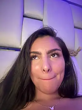 Snapshot of Maddy_Rouse_ chatting on 11, 1, 2025 Maddy Rouse online show from 11, 1, 2025