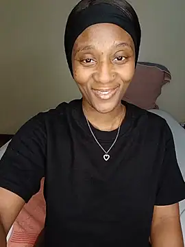 Lucy Blacksilk online show from 14, 7, 2026