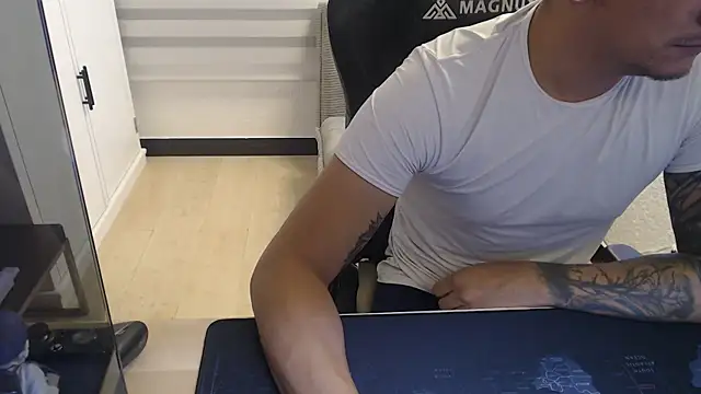 Snapshot of team_dinamite69 chatting on 16, 2, 2026 team dinamite69 online show from 16, 2, 2026