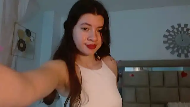 zoecruzz online show from 6, 3, 2025