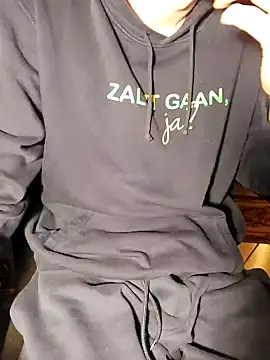 langelul12 online show from 6, 1, 2025