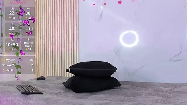 Aria montgomeri online show from 25, 2, 2025