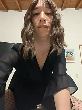 Aria montgomeri online show from 22, 7, 2026
