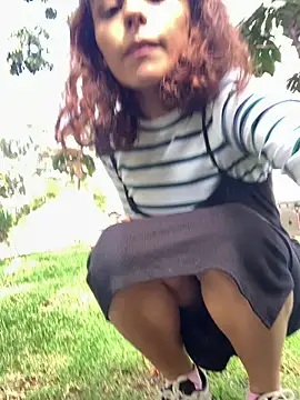 Snapshot of Katee_Jones chatting on 29, 1, 2025 Katee Jones online show from 29, 1, 2025