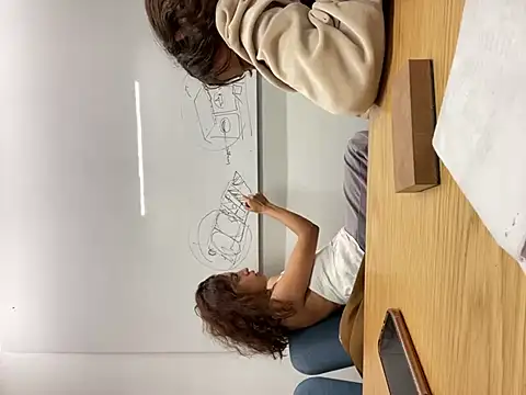 Snapshot of Katee_Jones chatting on 6, 3, 2025 Katee Jones online show from 6, 3, 2025