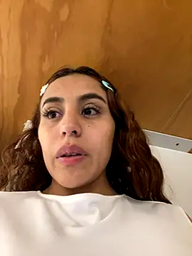 Katee Jones online show from 29, 11, 2025