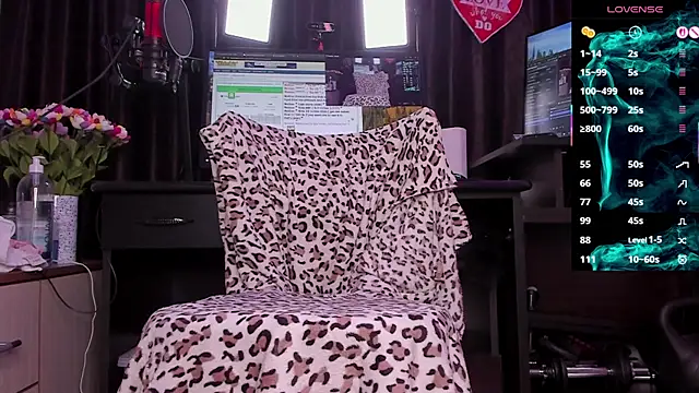 Raissa sky26 online show from 18, 11, 2025