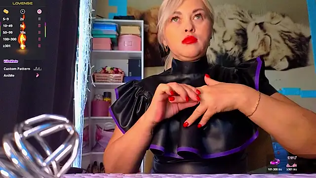 Snow Goddess online show from 11, 4, 2026