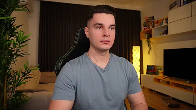 Snapshot of billypassion chatting on 14, 2, 2025 billypassion online show from 14, 2, 2025