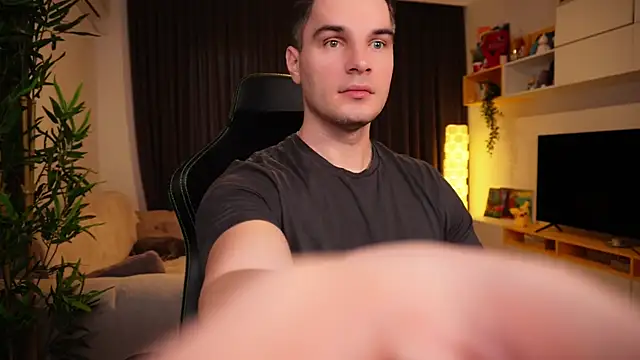 Snapshot of billypassion chatting on 2, 3, 2025 billypassion online show from 2, 3, 2025