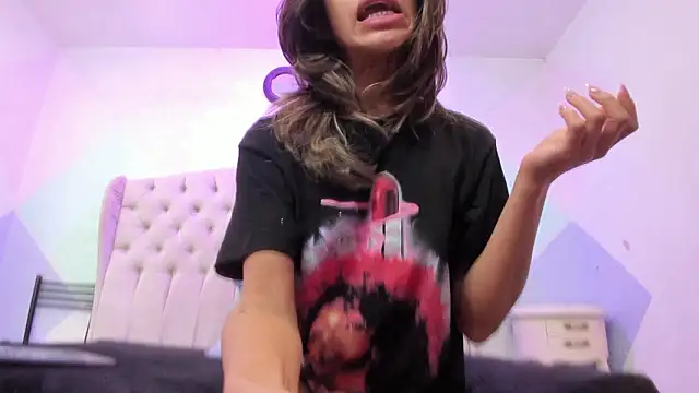 BritneyCollins online show from 25, 2, 2026