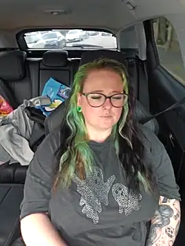 Bunny Cummings online show from 17, 4, 2026