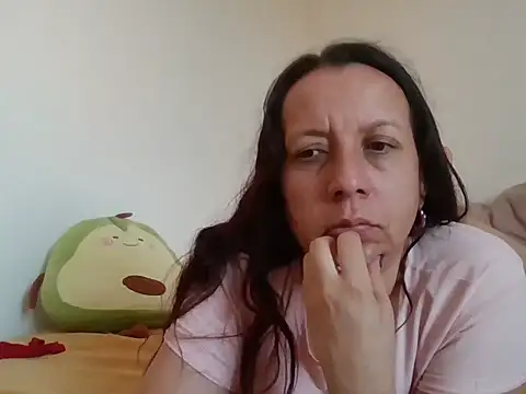 Snapshot of milfevha chatting on 25, 11, 2025 milfevha online show from 25, 11, 2025