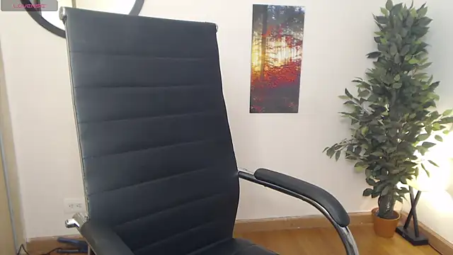 Snapshot of lucy_diiaz chatting on 18, 12, 2024 lucy diiaz online show from 18, 12, 2024