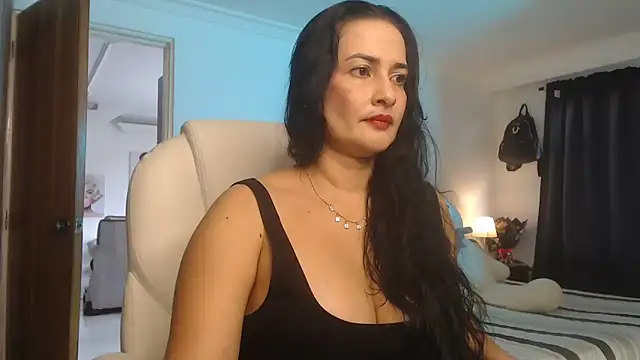 Snapshot of lucy_diiaz chatting on 17, 9, 2025 lucy diiaz online show from 17, 9, 2025