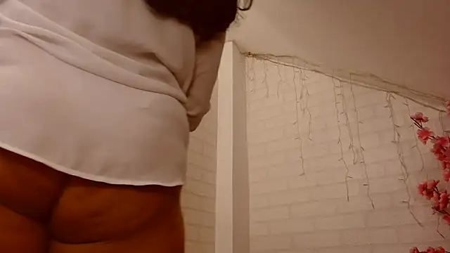 kymberly 008 online show from 15, 2, 2025