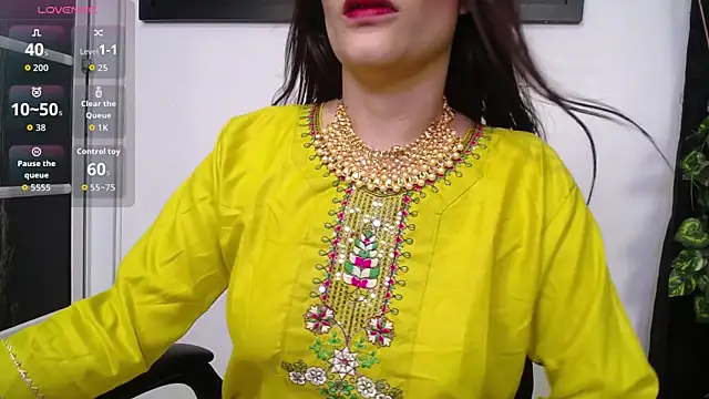 shantala krisha online show from 5, 4, 2026