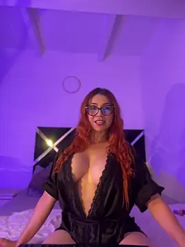 Snapshot of antonhella1 chatting on 6, 8, 2026 antonhella1 online show from 6, 8, 2026