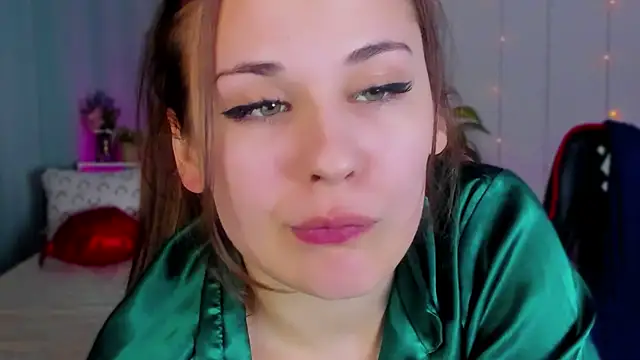 Makima lee online show from 8, 2, 2025