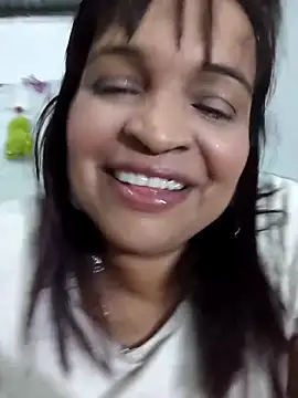 Snapshot of _violetta_- chatting on 8, 3, 2026 violetta - online show from 8, 3, 2026