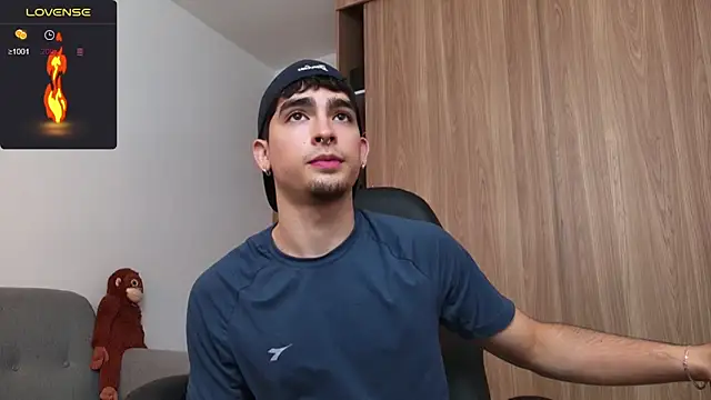 Snapshot of zenn_rush1 chatting on 23, 12, 2024 zenn rush1 online show from 23, 12, 2024