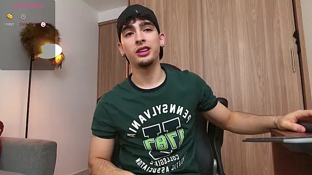 Snapshot of zenn_rush1 chatting on 29, 1, 2025 zenn rush1 online show from 29, 1, 2025