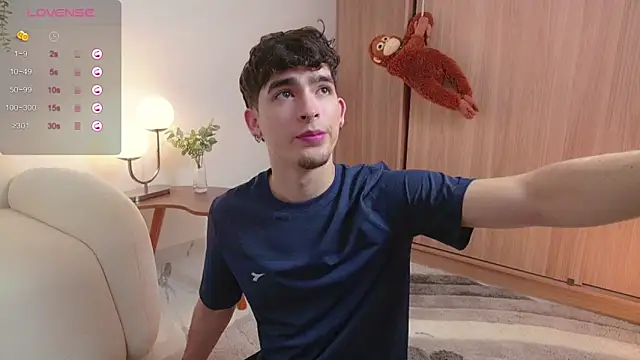 Snapshot of zenn_rush1 chatting on 10, 3, 2025 zenn rush1 online show from 10, 3, 2025