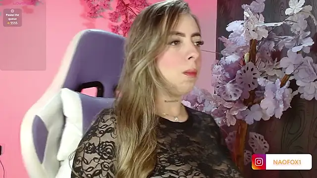 NaomiFox1 online show from 13, 3, 2026