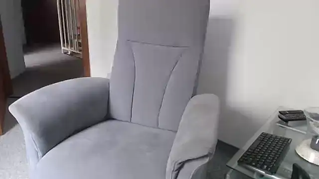 ak616263 online show from 4, 11, 2025