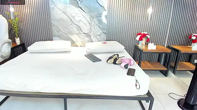 Snapshot of julietha_taylor chatting on 2, 2, 2026 julietha taylor online show from 2, 2, 2026