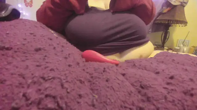 Snapshot of Alli_Kat chatting on 11, 2, 2025 Alli Kat online show from 11, 2, 2025