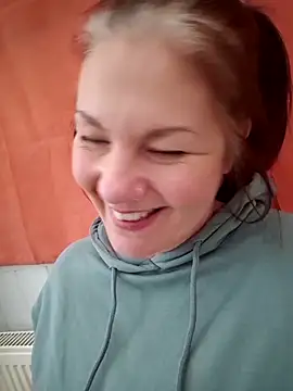 Snapshot of 420Curvybabe chatting on 3, 3, 2025 420Curvybabe online show from 3, 3, 2025