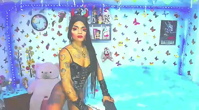 Snapshot of marianaoficial249701 chatting on 11, 3, 2025 marianaoficial249701 online show from 11, 3, 2025