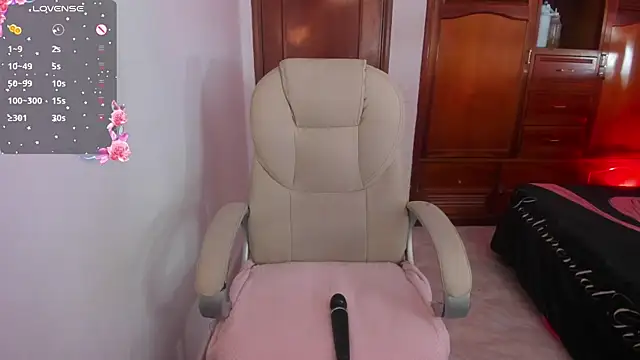 Maavca  online show from 10, 11, 2025