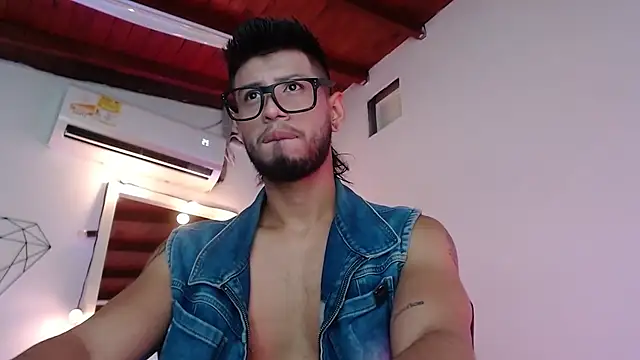 Snapshot of Colby_brown03 chatting on 13, 2, 2026 Colby brown03 online show from 13, 2, 2026