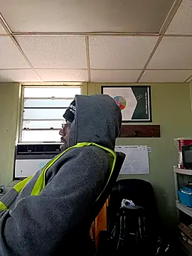 Snapshot of Txdarkmeat74 chatting on 15, 12, 2025 Txdarkmeat74 online show from 15, 12, 2025