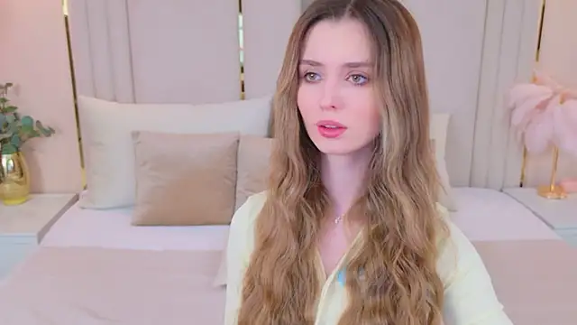 Snapshot of MarybethSnow chatting on 8, 2, 2026 MarybethSnow online show from 8, 2, 2026